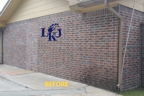 House Washing before cleaning by LKJ Preferred Services, Houston TX